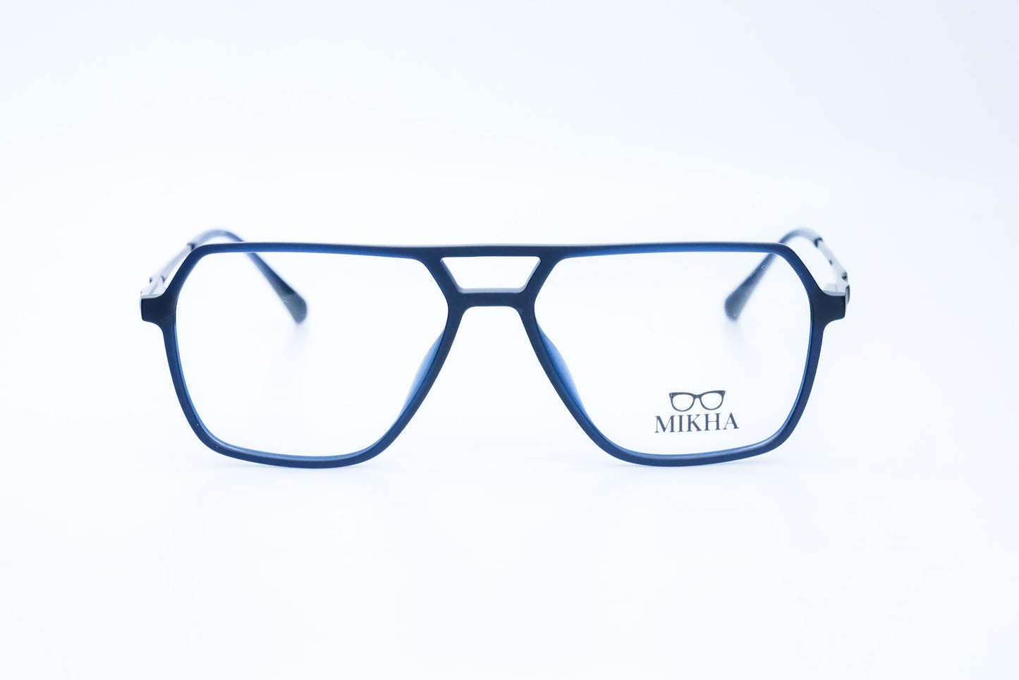 Mikha-15122